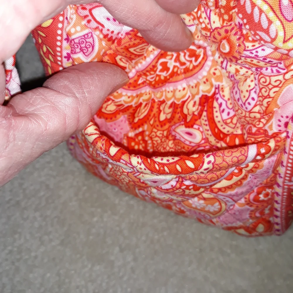 Vera Bradley rectangular bag. 11 x 8 x 5.5 - Picture 6 of 10